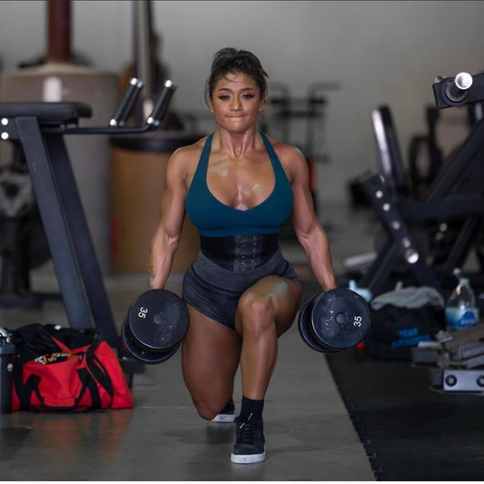 Corsets vs. Cinchers: What’s the Difference