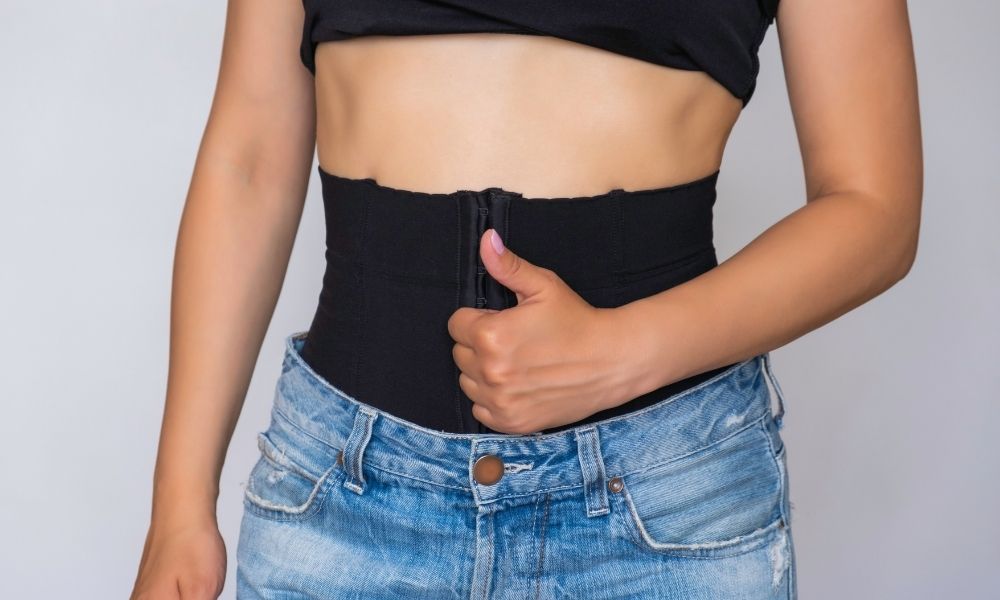HOW TO WASH YOUR WAIST TRAINER 🧼 You wouldn't re-wear your sweaty