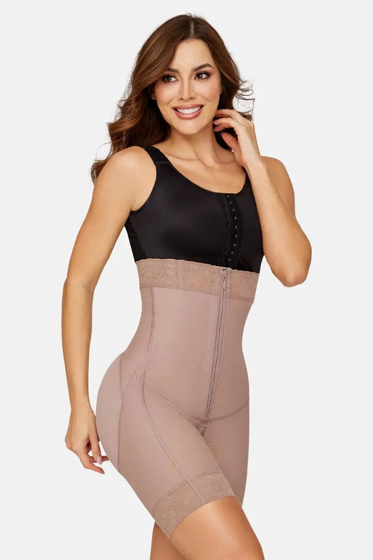 Curveez Medical Cocoa / XS High Waisted Shorts H-Evolution