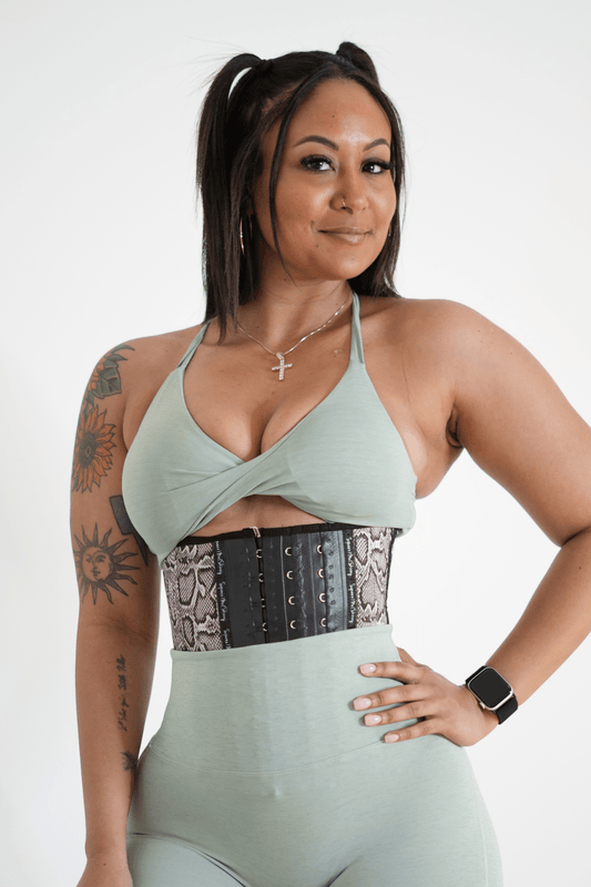 SqueezMeSkinny Python