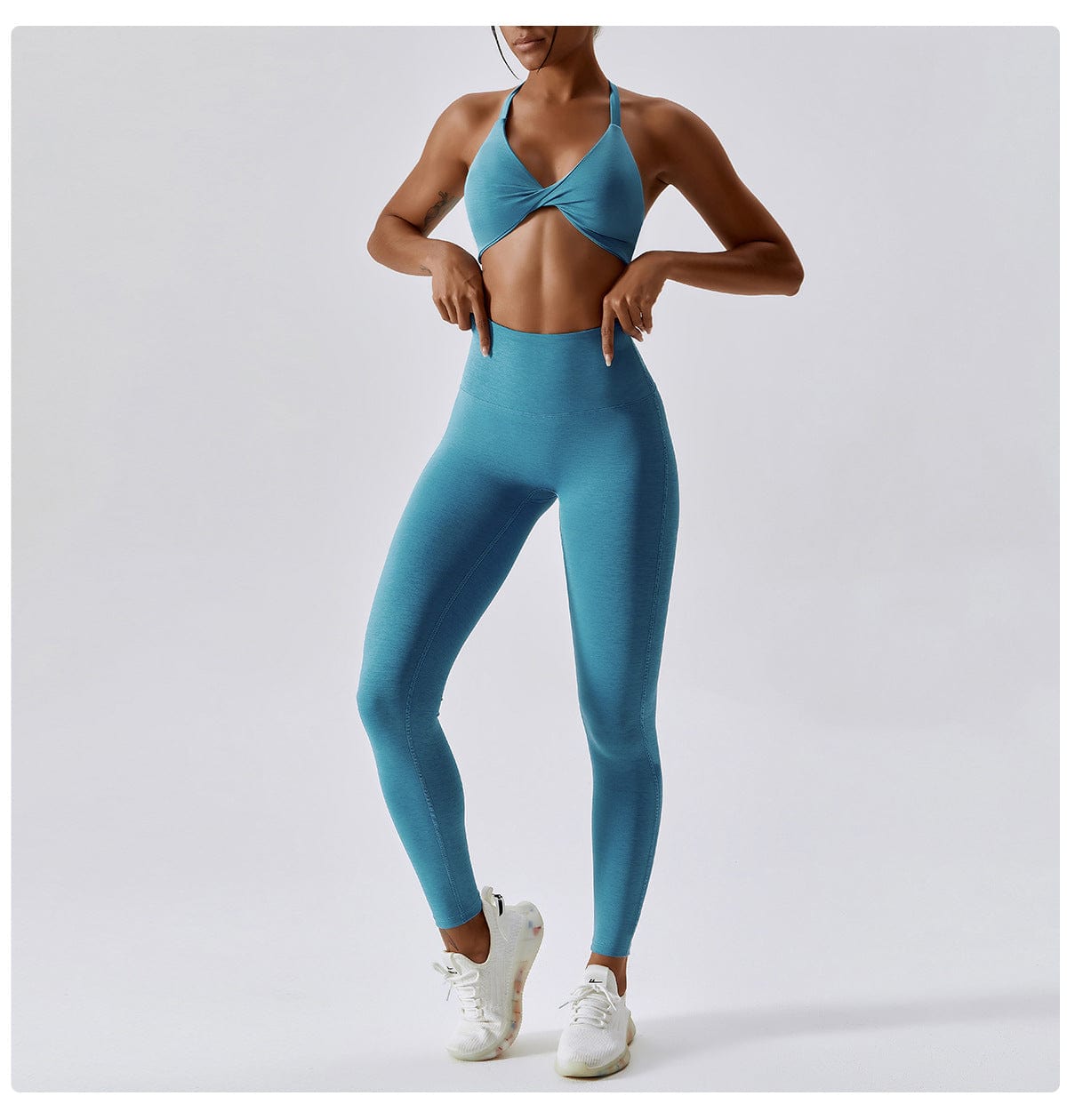 Scrunch Hip Up Leggings and Twisted Sports Bra Set