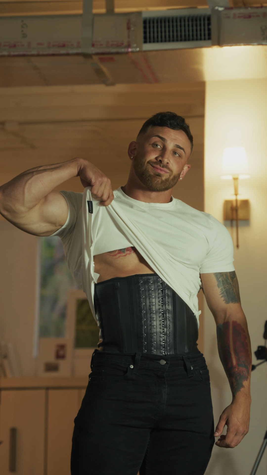 Turn Up the Heat: Why the Neoprene Waist Trainer Is a Game Changer