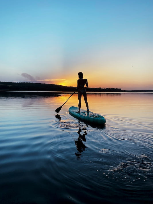 Combining Waist Training and Stand-Up Paddle Boarding