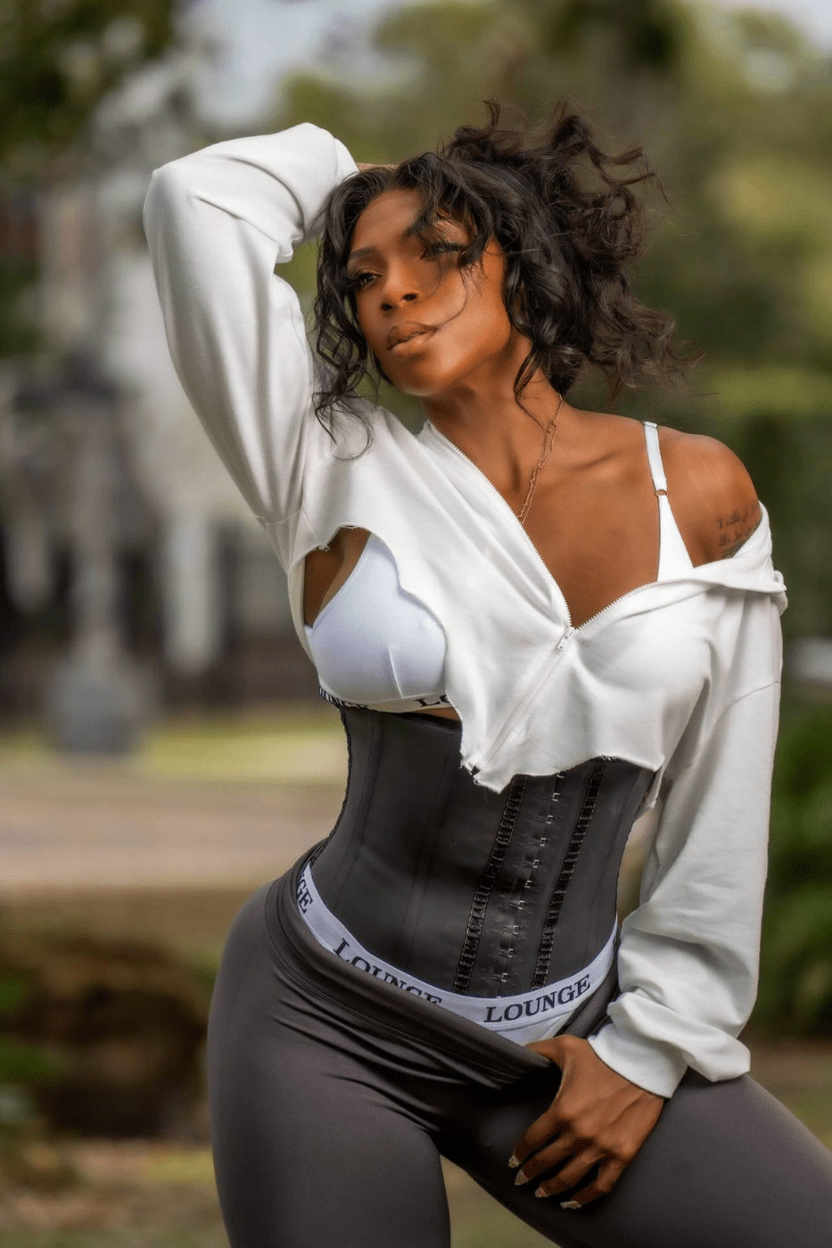 What is the difference between a corset and a waist trainer?