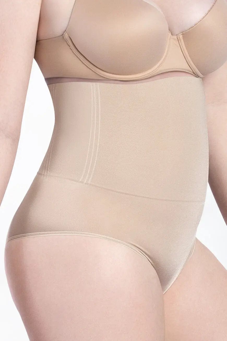 Curveez Shapewear Briefs Signature Control