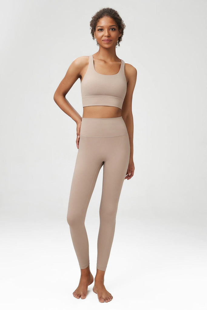 SqueezMeSkinny New! Lycra Classic Yoga Set for Women - Sporty and Fit Compression Workout Set